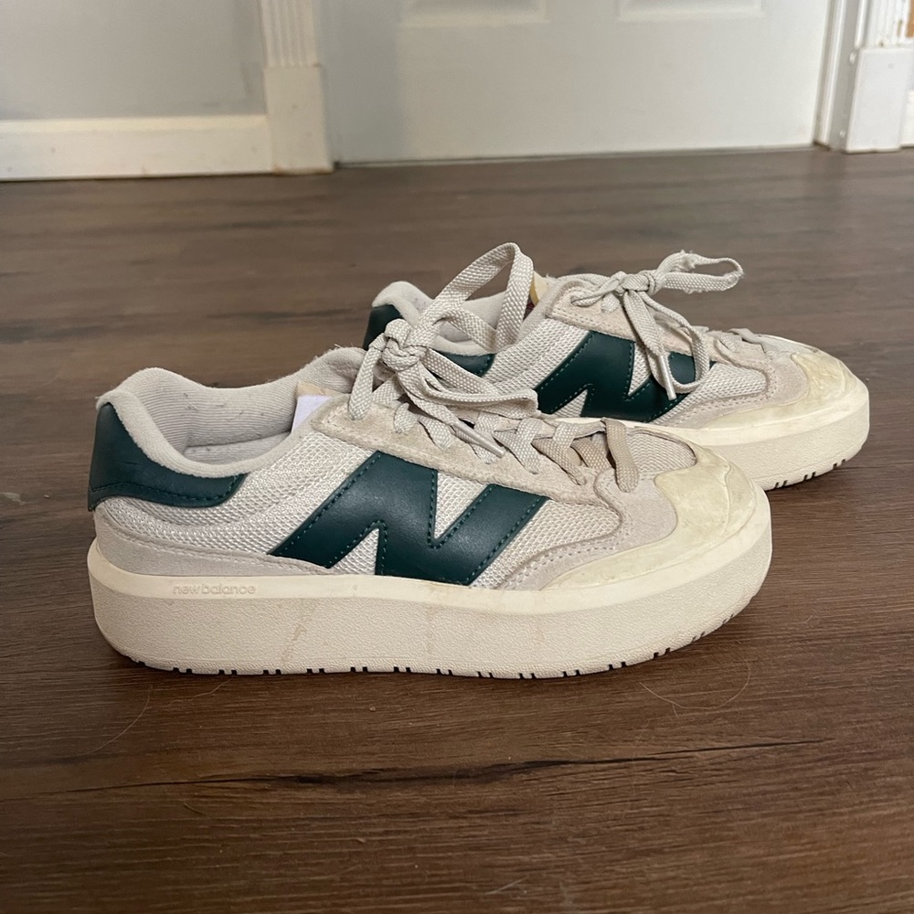 Women’s’ New Balance CT302 men’s size 4.5 women’s size 6